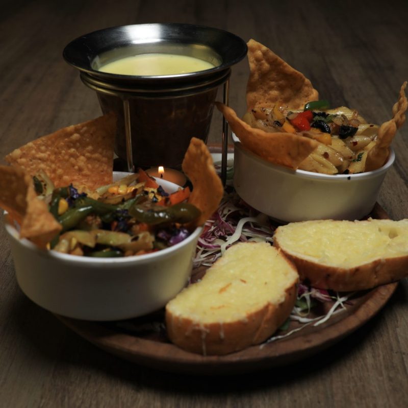 CHEESE FONDUE